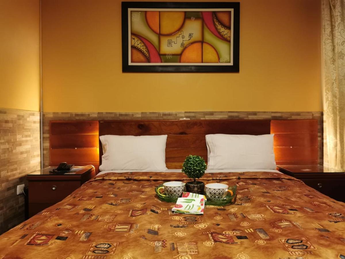 Hotel Dia Y Noche Lima Buitenkant foto